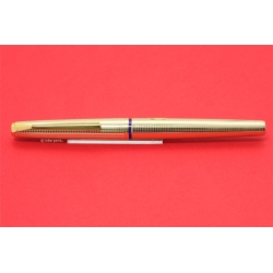 Pelikan P60 Rolled Gold Square-Guilloche 18C B around 1976 Cartridgefiller near mint