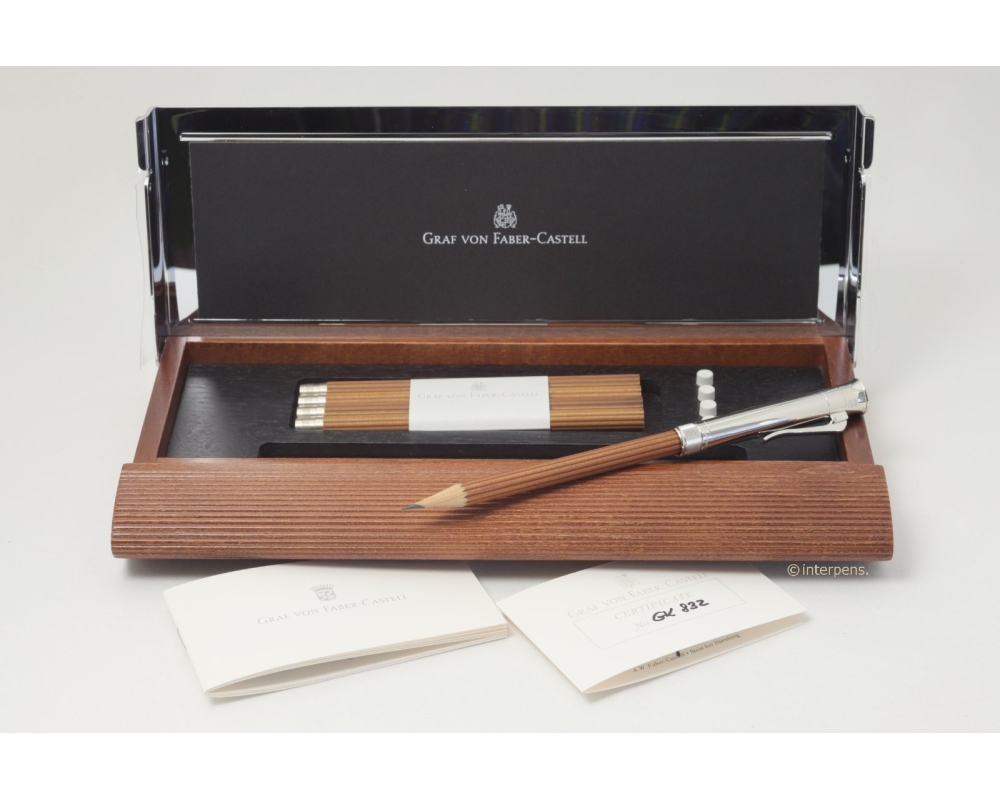 Earl of Faber-Castell Box with Platinum-coated Perfect Pencil Brown Wood Leadholder
