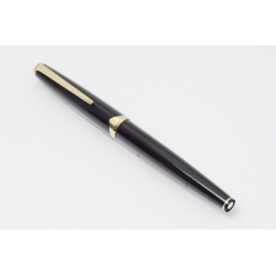 Montblanc 121 Kolbenfüllhalter seltene 18C BBB 3B Goldfeder 1975 Vintage