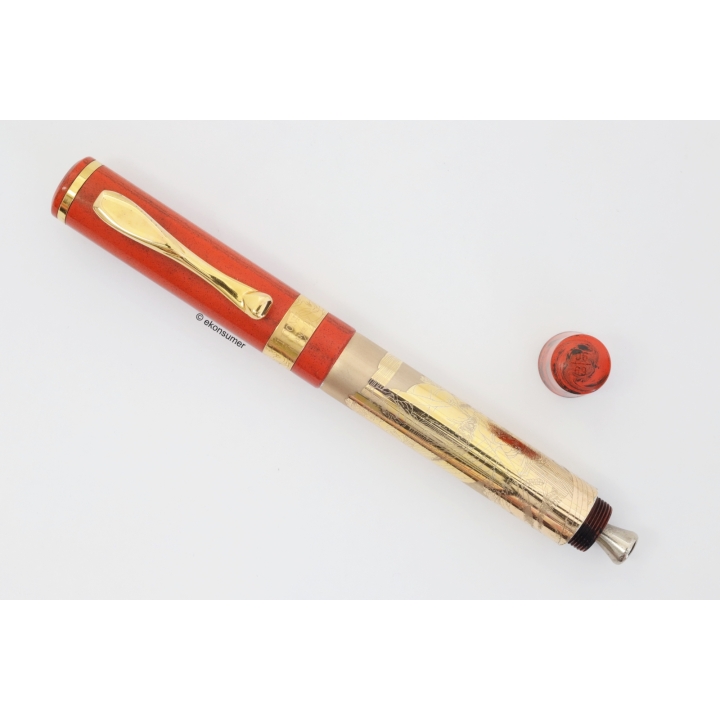 Visconti Erotic Art Pen Limited Edition Füllhalter Vakuumfüller 18K M Feder Box