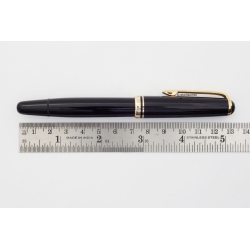 Montblanc 264 Schwarz Kolbenfüllhalter 14C Goldfeder F 1958 Box Vintage