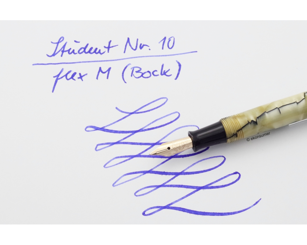 Student Nr.10 Black & Pearl Puschbutton-filler 14ct. M Bock-Gold-nib 1935 Box Vintage