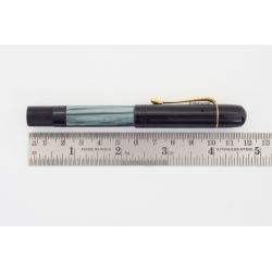 Pelikan 100 Wartime-version 1942-44 Piston-filler 14C EEF Cn-Nib Vintage
