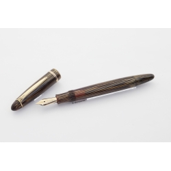Soennecken 333 Superior gold-striated Celluloid Piston-filler 14K M flex Gold-nib Vintage