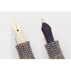 Soennecken 222 Lady Grey lizard Piston Filler 14K flex B Gold Nib Vintage