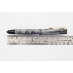 Soennecken 103 grey-striped Celluloid Piston-filler flex 14K B Gold-nib Vintage