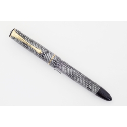 Soennecken 103 grau-gestreifttes Zelluloid Kolbenfüllhalter flex 14K B Goldfeder Vintage