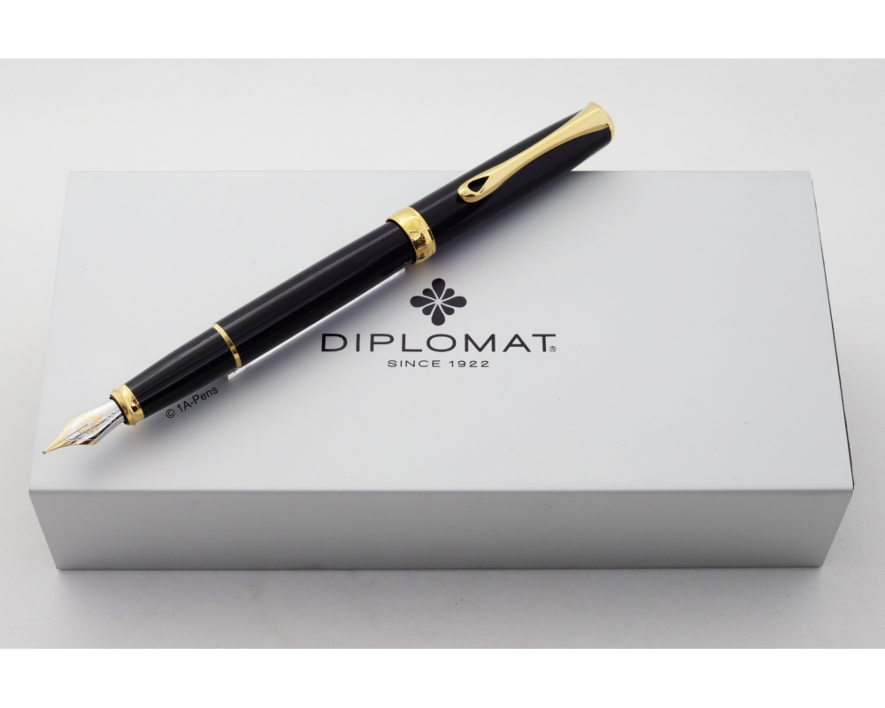 Diplomat Excellence A2 Schwarz-Lack Patronenfüllhalter 14C M Goldfeder Box Diplomat Excellence A2 Schwarz-Lack Patronenfüllhalter 14C M Goldfeder Box
