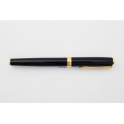 Diplomat Excellence A2 Schwarz-Lack Patronenfüllhalter 14C M Goldfeder Box