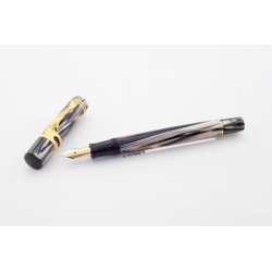 Visconti Ragtime Pistion-filler 14K M Gold-nib near mint