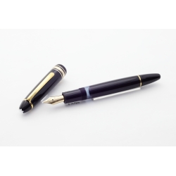 Montblanc Masterpiece 146 LeGrand 14K B Gold-nib on Ebonit-feeder Piston-filler