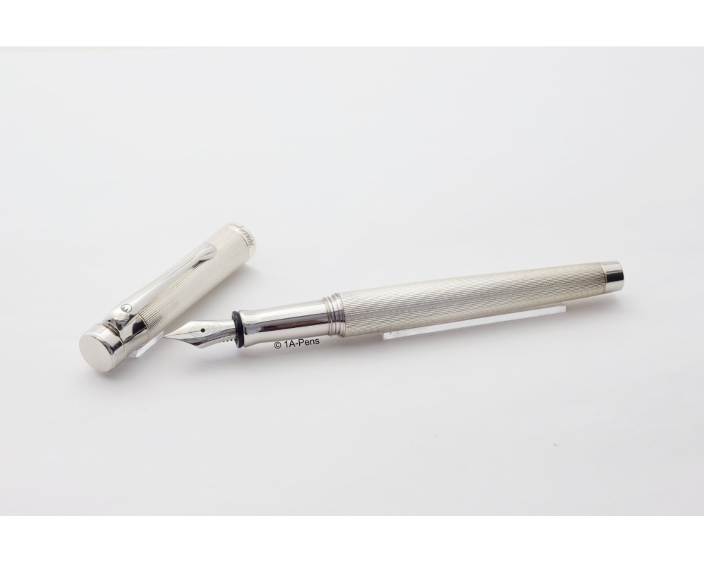 Waldmann Tango 925 Sterlingsilber Finecorn-Guilloche Stainless steel Nib F Cartridge-filler