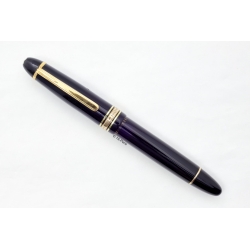 Montblanc Masterpiece 146 Celluloid Pistonfiller 14C M Bicolor Gold Nib 1955