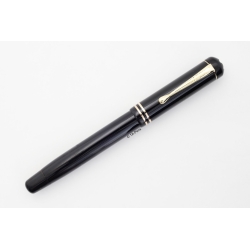Montblanc Masterpiece 25 Black Hard-Rubber Push-knob filler 14C F Gold-nib Vintage