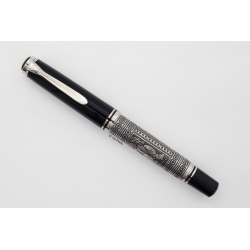 Pelikan M910 Toledo Old Style 925 Sterling Silver 18C F Gold-nib Piston-filler