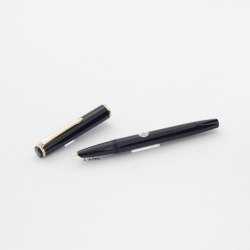 Montblanc Monte Rosa 41P Schwarz Patronenfüllhalter vergoldete F Feder Vintage