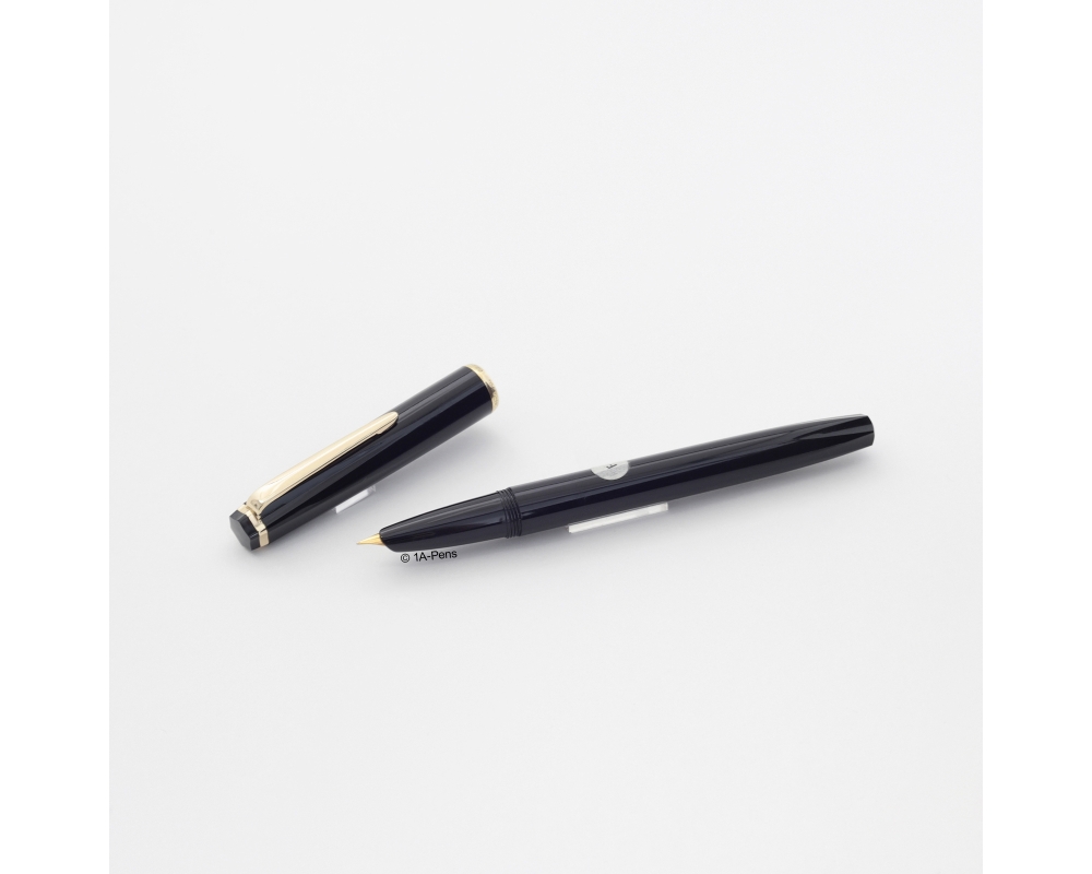 Montblanc Monte Rosa 41P Black Cartridge-filler gold-oated F Nib Vintage