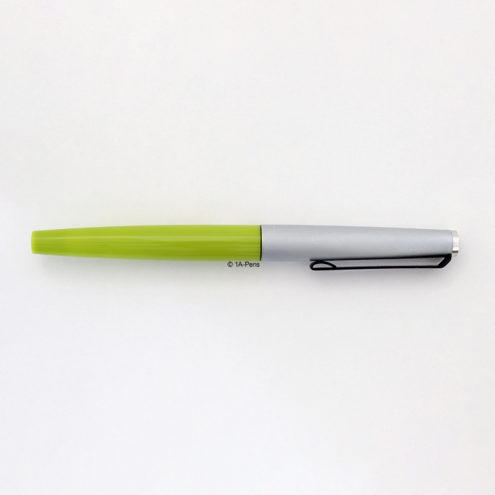 Montblanc 422 Caressa Green Cartridge-filler Stainless steel Nib F Vintage NOS
